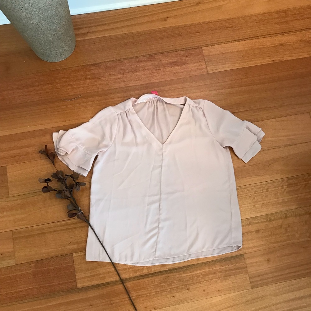 Blush pink sheer high/low flowy shirt